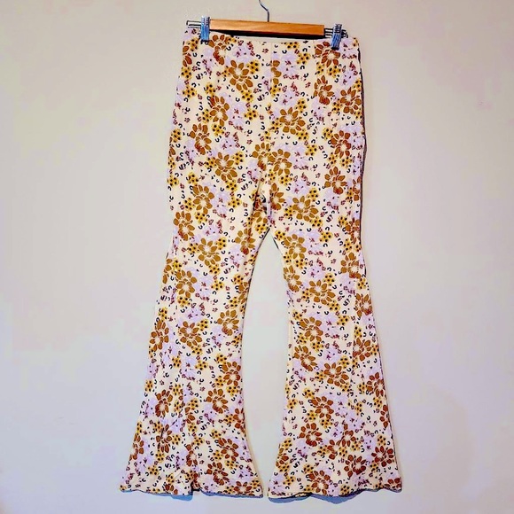 Free People Floral Flare Boho Pants Sz. Small - Picture 3 of 10